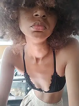 Emanuelle manu online show from 9, 12, 2024