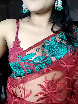 Snapshot of karishma chatting on 3, 1, 2025 karishma online show from 3, 1, 2025