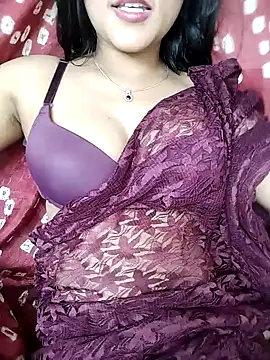 Snapshot of karishma chatting on 7, 1, 2025 karishma online show from 7, 1, 2025