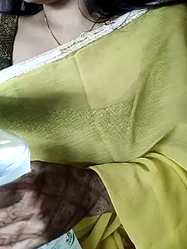 Snapshot of karishma chatting on 13, 2, 2025 karishma online show from 13, 2, 2025