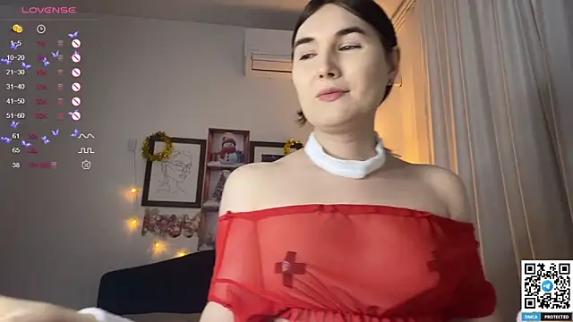 Snapshot of Maria_Bowie chatting on 27, 12, 2024 Maria Bowie online show from 27, 12, 2024