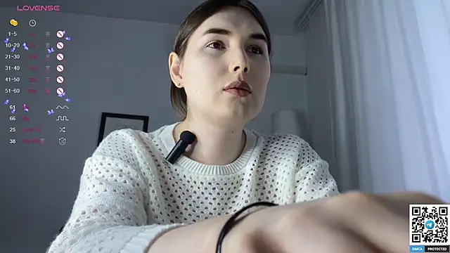 Snapshot of Maria_Bowie chatting on 8, 3, 2025 Maria Bowie online show from 8, 3, 2025