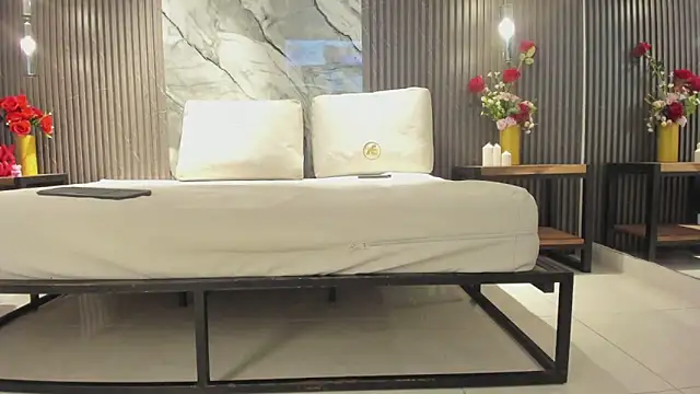 julietha taylor online show from 11, 4, 2026