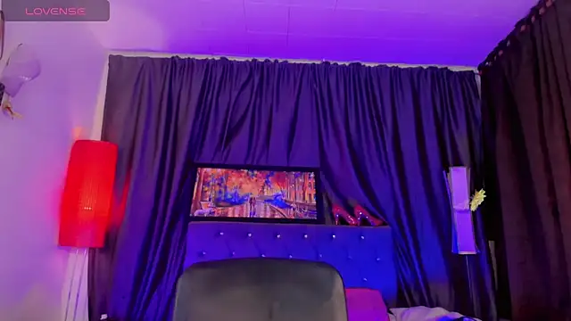 Gabyqueen70 online show from 8, 11, 2025