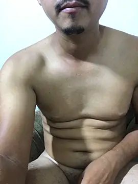 isacalejandroo online show from 25, 2, 2026