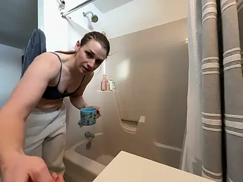 MissSwitch online show from 30, 1, 2025