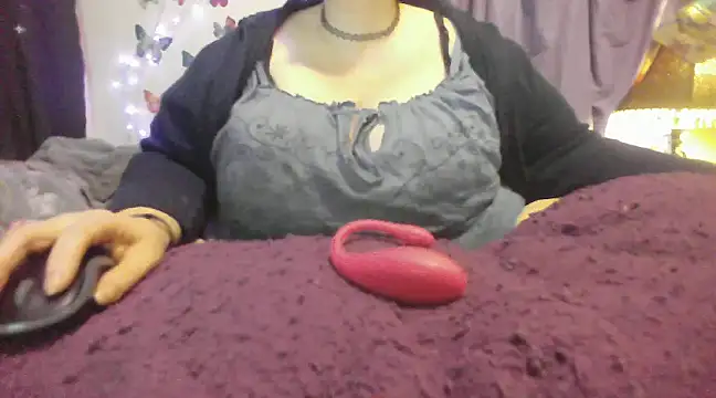 Snapshot of Alli_Kat chatting on 3, 1, 2025 Alli Kat online show from 3, 1, 2025