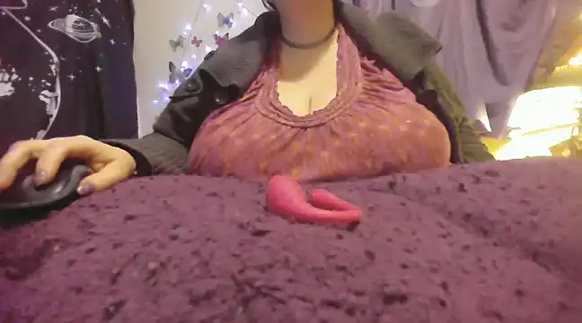 Snapshot of Alli_Kat chatting on 24, 1, 2025 Alli Kat online show from 24, 1, 2025