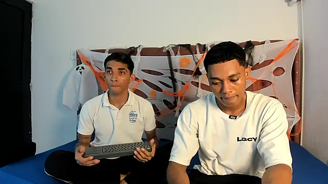 boys yourparty online show from 22, 10, 2025