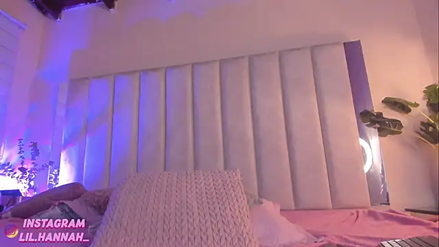 lil hanna18 online show from 21, 2, 2025