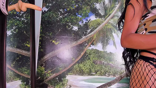 Mieldeluna online show from 30, 1, 2025