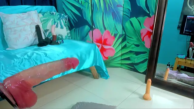 Mieldeluna online show from 28, 11, 2025