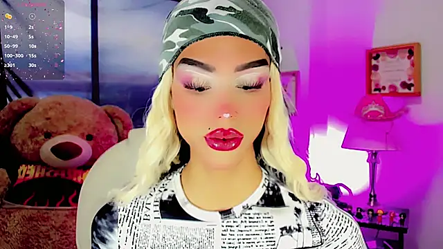 Snapshot of dollswit01 chatting on 3, 2, 2025 dollswit01 online show from 3, 2, 2025