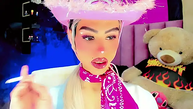 Snapshot of dollswit01 chatting on 22, 2, 2025 dollswit01 online show from 22, 2, 2025