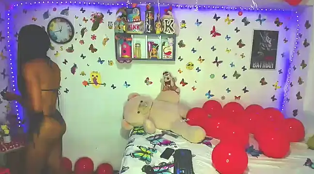 Snapshot of marianaoficial249701 chatting on 11, 2, 2025 marianaoficial249701 online show from 11, 2, 2025