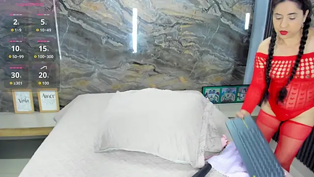 Yaya    11 online show from 3, 10, 2025