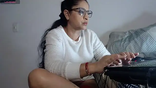 Yaya    11 online show from 23, 2, 2026