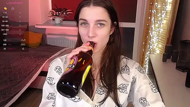 Snapshot of Abigail_Wills chatting on 12, 2, 2025 Abigail Wills online show from 12, 2, 2025