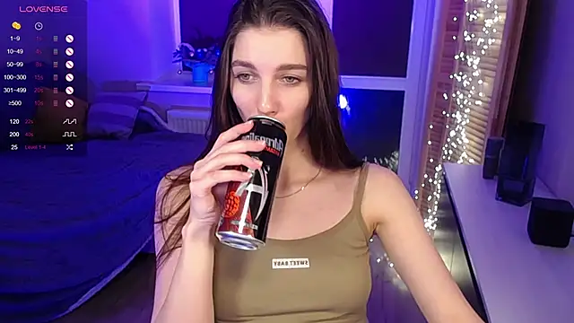 Snapshot of Abigail_Wills chatting on 28, 2, 2025 Abigail Wills online show from 28, 2, 2025