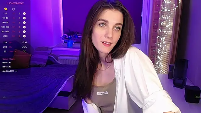 Snapshot of Abigail_Wills chatting on 1, 3, 2025 Abigail Wills online show from 1, 3, 2025