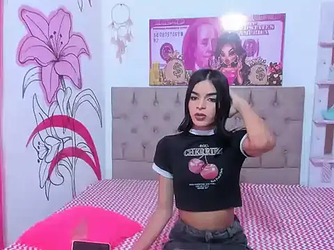 Snapshot of Samanta__evans chatting on 4, 2, 2025 Samanta evans online show from 4, 2, 2025