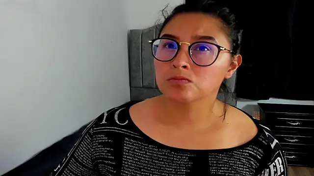 lorymoon online show from 7, 1, 2025