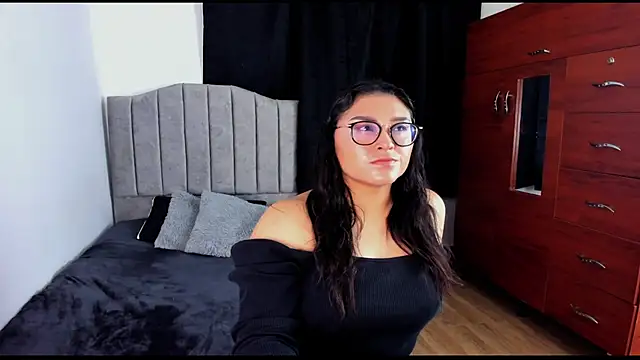 lorymoon online show from 28, 1, 2025