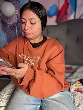 Im Little online show from 17, 3, 2026