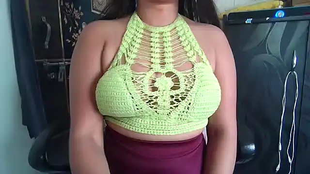 sexy-honey09 online show from 10, 3, 2026