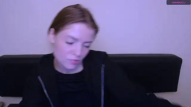 Snapshot of MissOliviaa_ chatting on 27, 12, 2024 MissOliviaa online show from 27, 12, 2024