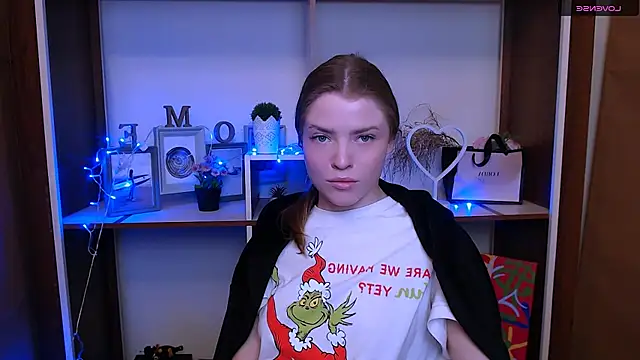 Snapshot of MissOliviaa_ chatting on 9, 1, 2025 MissOliviaa online show from 9, 1, 2025