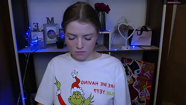 Snapshot of MissOliviaa_ chatting on 9, 1, 2025 MissOliviaa online show from 9, 1, 2025