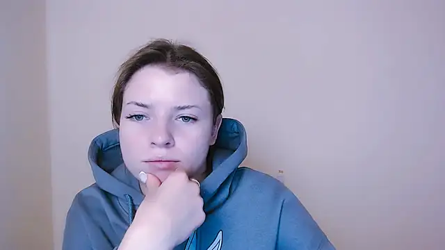 Snapshot of MissOliviaa_ chatting on 11, 1, 2025 MissOliviaa online show from 11, 1, 2025