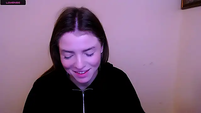 Snapshot of MissOliviaa_ chatting on 30, 1, 2025 MissOliviaa online show from 30, 1, 2025