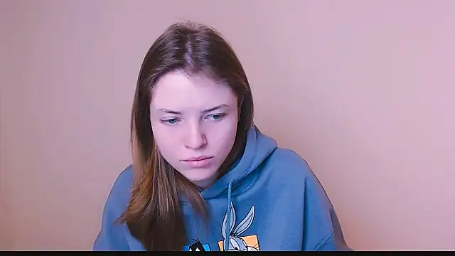 Snapshot of MissOliviaa_ chatting on 7, 2, 2025 MissOliviaa online show from 7, 2, 2025