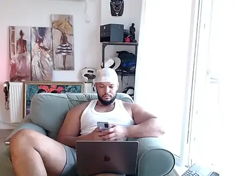 Snapshot of 1LordKingsley chatting on 22, 7, 2026 1LordKingsley online show from 22, 7, 2026