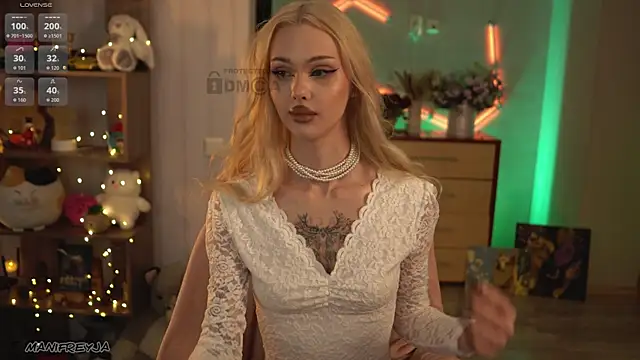 Snapshot of ManiFreyja chatting on 2, 5, 2026 ManiFreyja online show from 2, 5, 2026