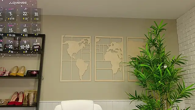 LadyLeea online show from 3, 3, 2026