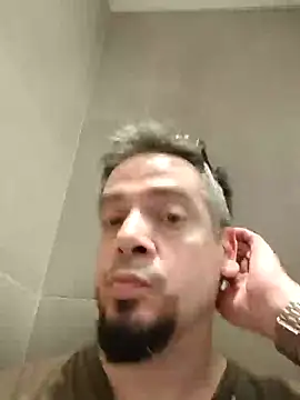Snapshot of MrBig_2024 chatting on 16, 1, 2025 MrBig 2024 online show from 16, 1, 2025