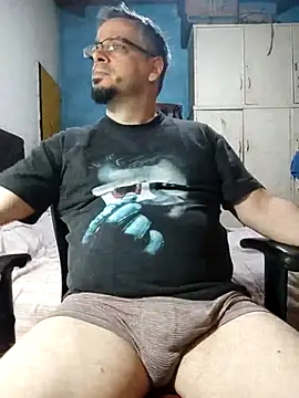 Snapshot of MrBig_2024 chatting on 19, 2, 2025 MrBig 2024 online show from 19, 2, 2025