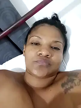 Snapshot of alejandraboobs07 chatting on 10, 12, 2024 alejandraboobs07 online show from 10, 12, 2024