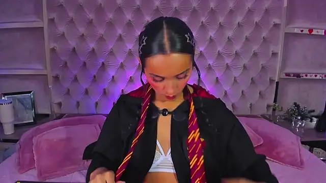 Harii 02 online show from 11, 3, 2026