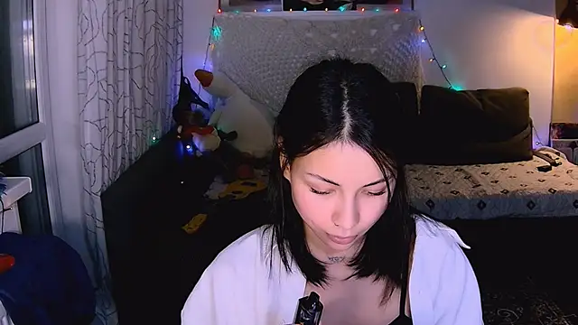 Snapshot of valorant_girl chatting on 9, 1, 2025 valorant girl online show from 9, 1, 2025