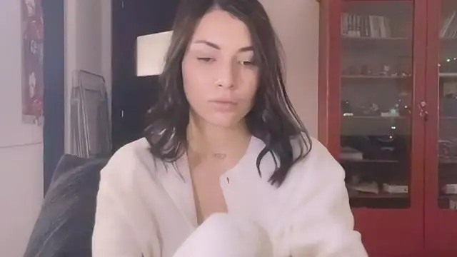 Snapshot of valorant_girl chatting on 1, 3, 2025 valorant girl online show from 1, 3, 2025