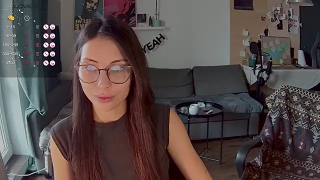 Snapshot of valorant_girl chatting on 5, 4, 2026 valorant girl online show from 5, 4, 2026