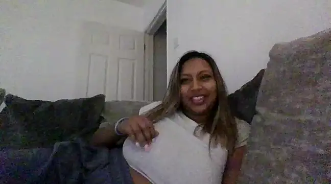 TEMPTING-TAMMY online show from 5, 1, 2025