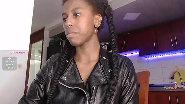 CoccoBele69 online show from 4, 11, 2025