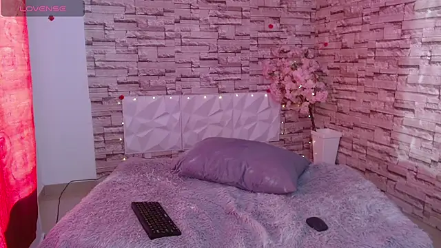 Snapshot of Vanse_lust chatting on 6, 2, 2025 Vanse lust online show from 6, 2, 2025