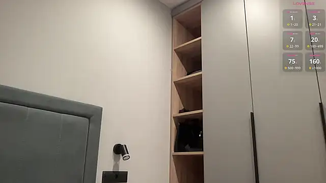 cute mark online show from 24, 10, 2025