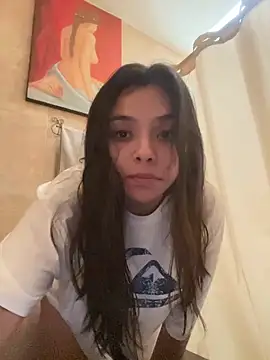 Snapshot of adry_moon666 chatting on 20, 11, 2025 adry moon666 online show from 20, 11, 2025